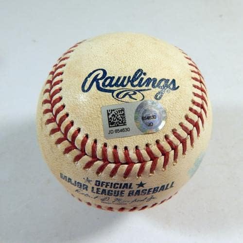 משחק שודדי בור אלון 2019 של אלון השתמשו בבייסבול לבן צ'אד קו פינדר אאוט 5 - משחק MLB משומש בייסבול