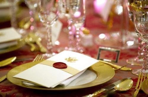 MNYR חדש 12 יחידות וינטג 'בורדו כרטיסי מתנה אדומים נייר מעטפת נייחים מקלות איטום שעווה עם הזמנה לחתונה מפתים חותמת חותם שעווה מקל חותם